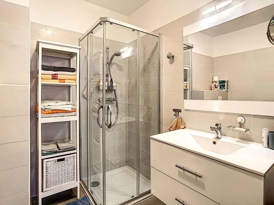 Old - Center Antibes 2 Bedroom Modern Place 0*,