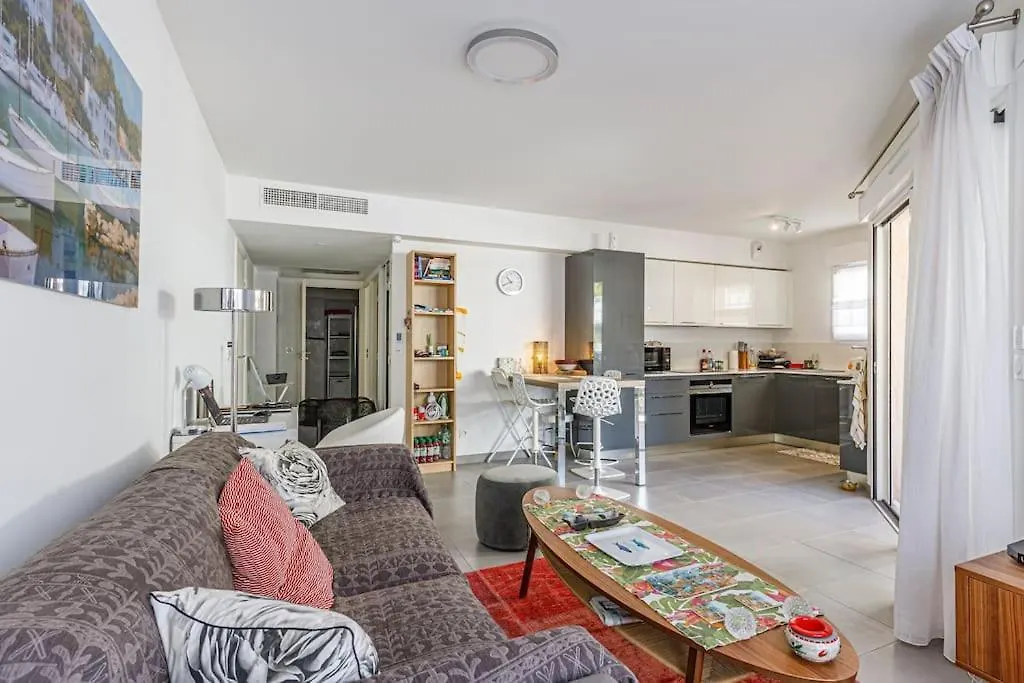 Old - Center Antibes 2 Bedroom Modern Place France